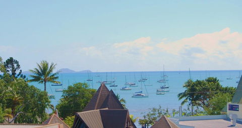 Airlie Beach Apartments - Accommodation Burleigh 0