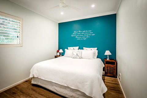 Alarks Nest Bed And Breakfast - Accommodation Burleigh 2