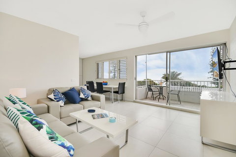 Alex Beach Apt Bilgola4 - Accommodation Burleigh 3