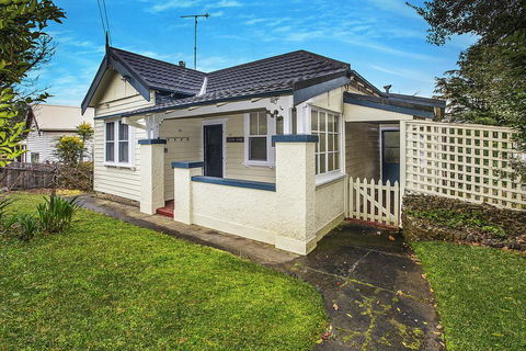 Allambee - Accommodation Burleigh 0