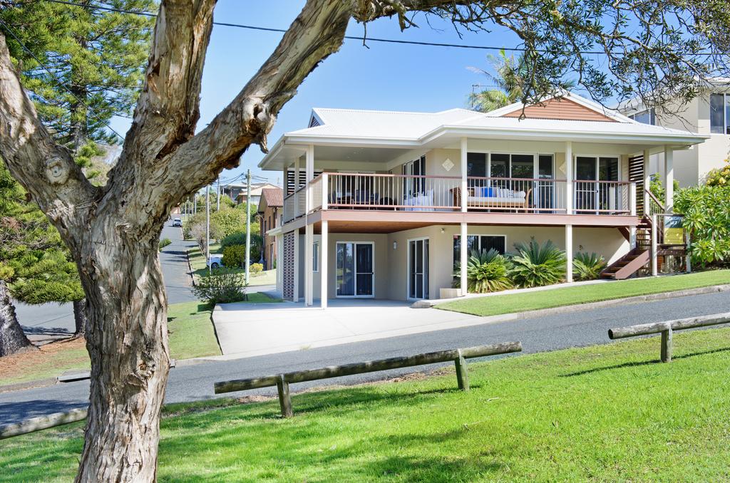 Grants Beach NSW Accommodation Burleigh