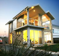 Aloha Beachfront Port Fairy - Accommodation Burleigh