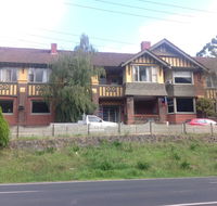 Alpine Retreat Hotel - Accommodation Burleigh