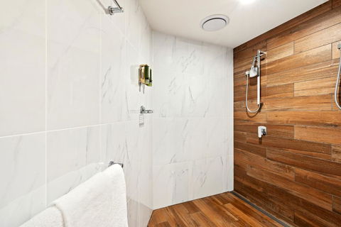 Altitude On Montville - Accommodation Burleigh 2