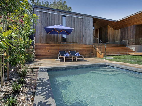 Amagansett - Accommodation Burleigh 3