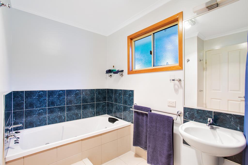 Glen Echo QLD Accommodation Burleigh