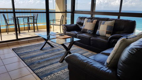 Amazing View In Surfers Paradise! Hidden Gem - Accommodation Burleigh 2