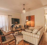 Ambrose On Byng - Central Location w/ 2 Bathroom - Accommodation Burleigh