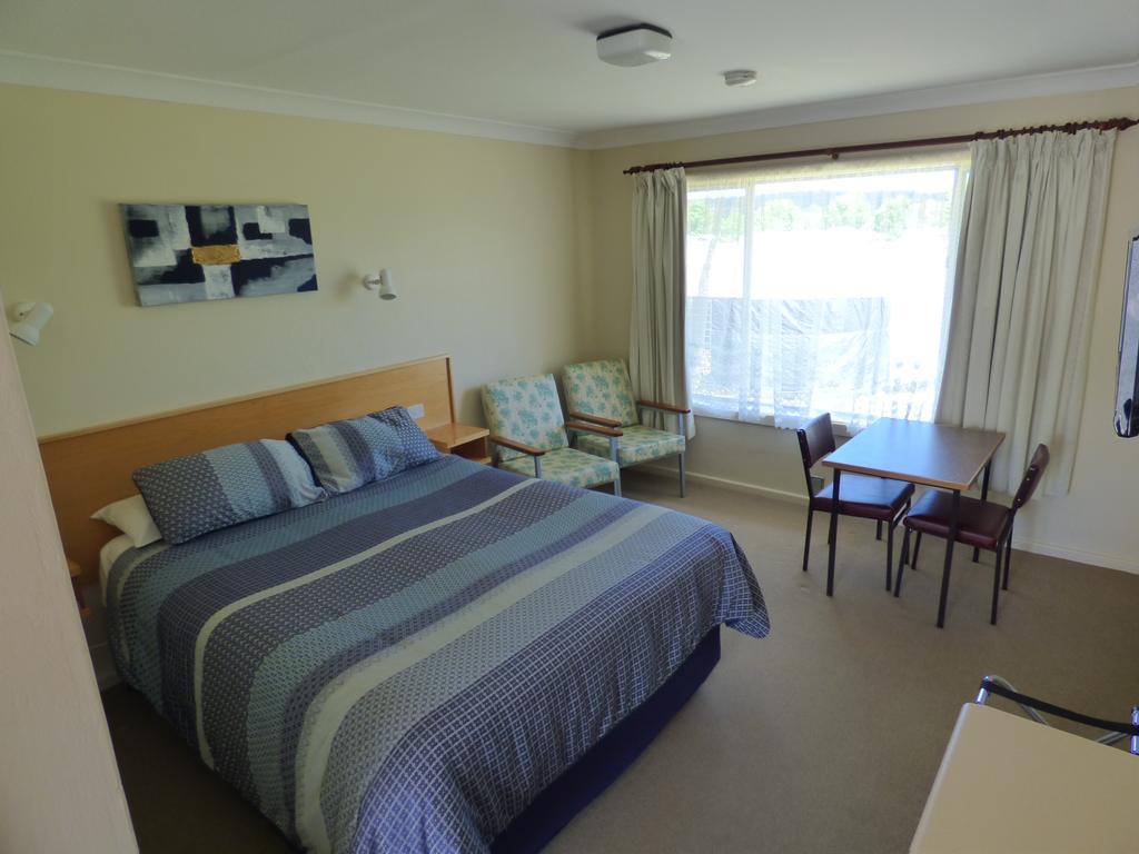 Yarrowford NSW Accommodation Burleigh