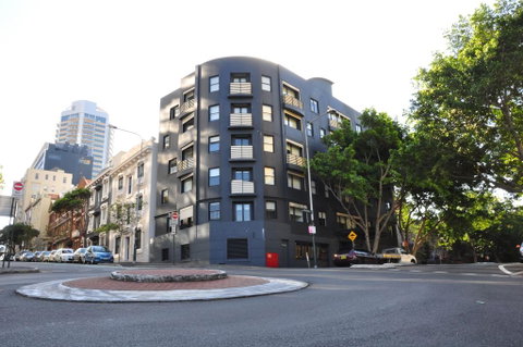 Annam Serviced Apartments - Accommodation Burleigh 0