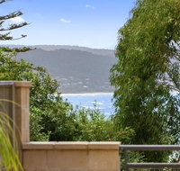 APARTMENT 23 PACIFIC APARTMENTS - sit on the deck and soak in the view - Accommodation Burleigh