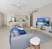 Apartment Close To The City Life on Lake 3 - Accommodation Burleigh