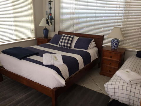 Apartments On The Park - 47 March St - Accommodation Burleigh 0