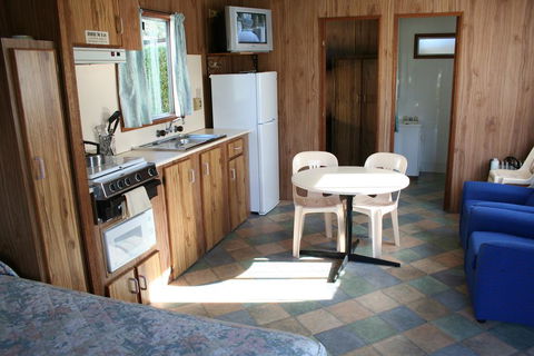 Apollo Bay Holiday Park - Accommodation Burleigh 3