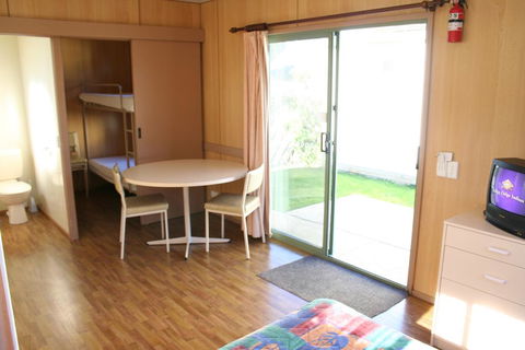 Apollo Bay Holiday Park - Accommodation Burleigh 1