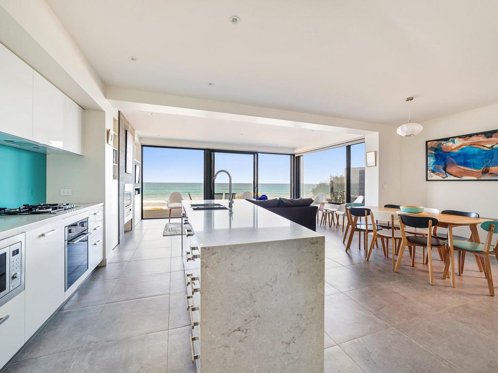 Orford ACT Accommodation Burleigh