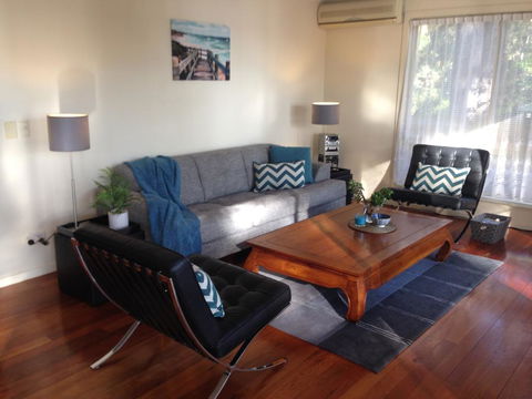 Aqua Vista - Accommodation Burleigh 1