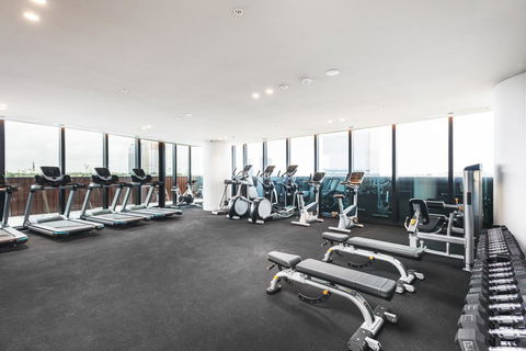 Arise Sky One - Accommodation Burleigh 2