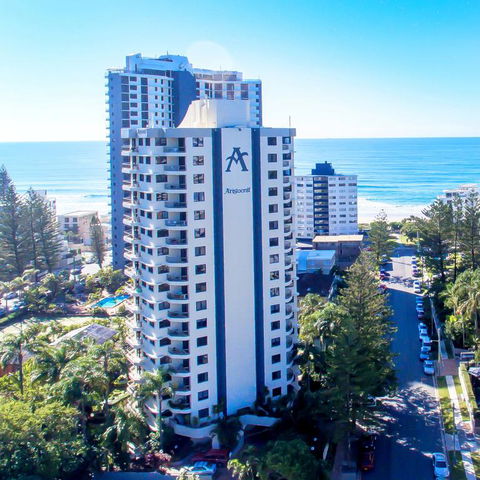 Aristocrat Apartments - Accommodation Burleigh 3