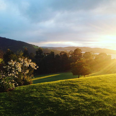 Arjuna Ridge Bed And Breakfast - Accommodation Burleigh 3