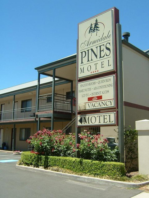 Armidale Pines Motel - Accommodation Burleigh 3