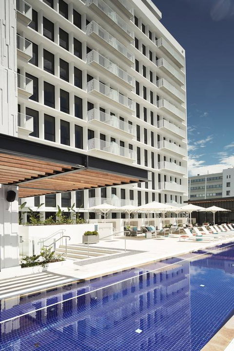 Art Series - The Johnson - Accommodation Burleigh 3