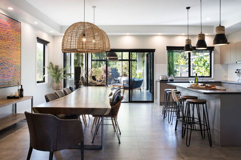 Arya - Accommodation Burleigh 0