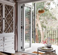 Ascona - Accommodation Burleigh