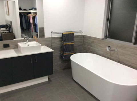 Luxury & Gives You It All - Accommodation Burleigh 1