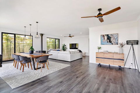 MAINBREAK - DUNSBOROUGH - Accommodation Burleigh 3
