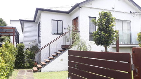 Maple Villa - The Beach House By The Bay - Accommodation Burleigh 1