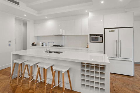 Marlin - Accommodation Burleigh 3