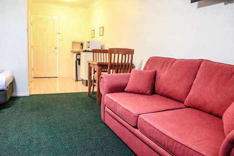 Maynestay Motel - Accommodation Burleigh 1