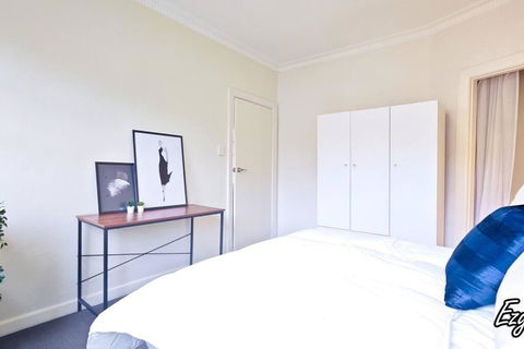MCG 1BR Apartment For Family - Accommodation Burleigh 1