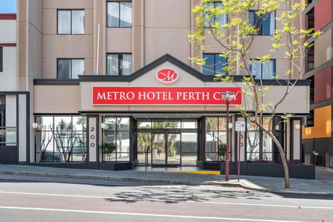 Metro Hotel Perth City - Accommodation Burleigh 2