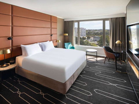 Mercure Sydney Parramatta - Accommodation Burleigh 1