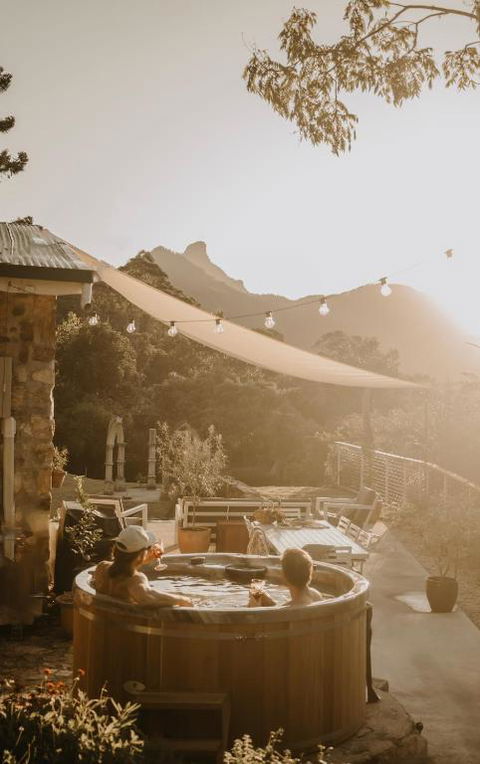Misty Mountain Manor - Accommodation Burleigh 0