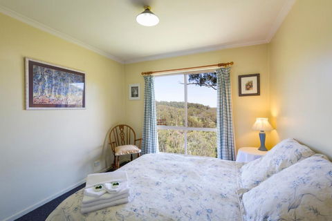 Moffat Falls Cottage Overlooking Waterfalls And Mountains - Accommodation Burleigh 3