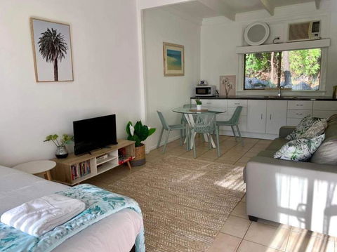 Nature Retreat On Mandalay - Accommodation Burleigh 3