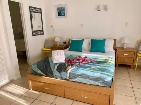 Nature Retreat On Mandalay - Accommodation Burleigh 2