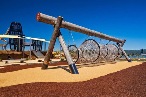 NEW Sailors Cove Pet Friendly - Accommodation Burleigh 3