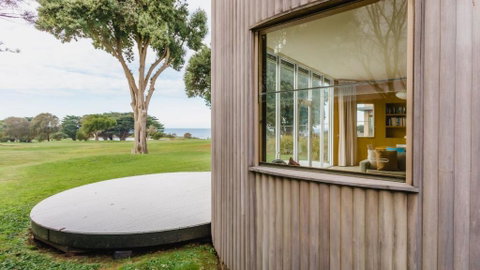 Ninth Hole - Accommodation Burleigh 2