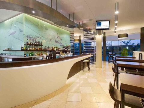 Novotel Brisbane Airport - Accommodation Burleigh 0