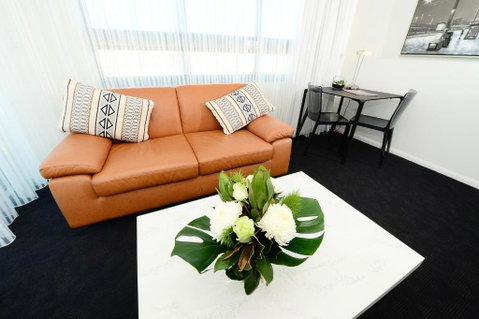 Oaks Gladstone Grand Hotel - Accommodation Burleigh 3