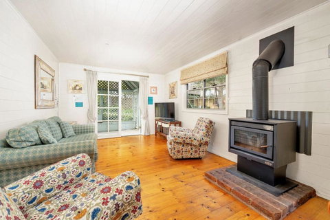 Orchard Cottage Alpine Southern Highlands - Accommodation Burleigh 1
