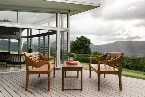 Origin House Carool - Accommodation Burleigh 3