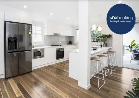 Park Avenue Terrace 1 Just 4km CBD - Accommodation Burleigh 0