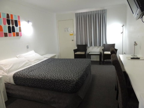 Park View Motel - Accommodation Burleigh 1