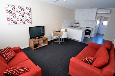 Parkview Motor Inn And Apartments - Accommodation Burleigh 3