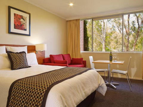 Parkview Motor Inn And Apartments - Accommodation Burleigh 0